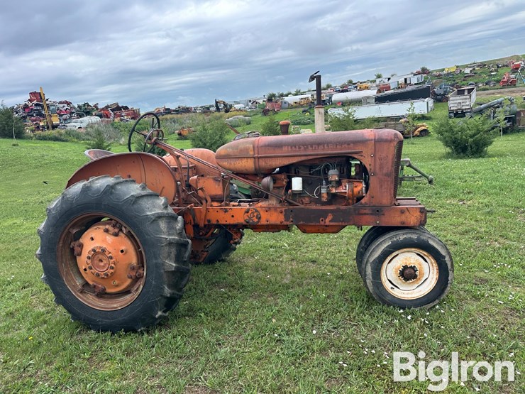 1954-allis-chalmers-wd45-image-4
