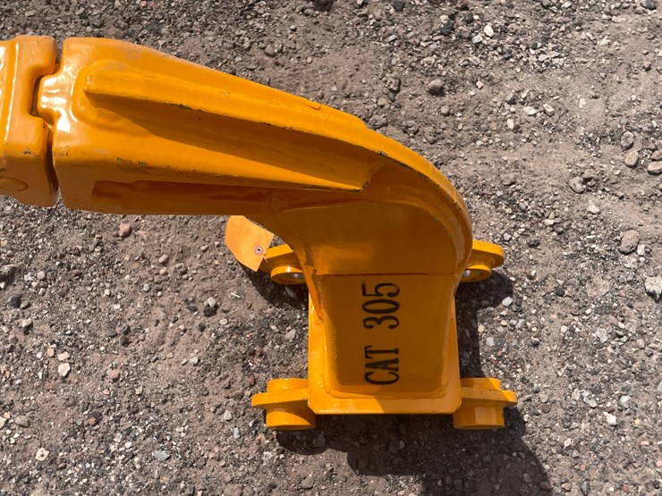 caterpillar-305-image-6