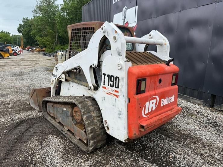 bobcat-t190-image-2