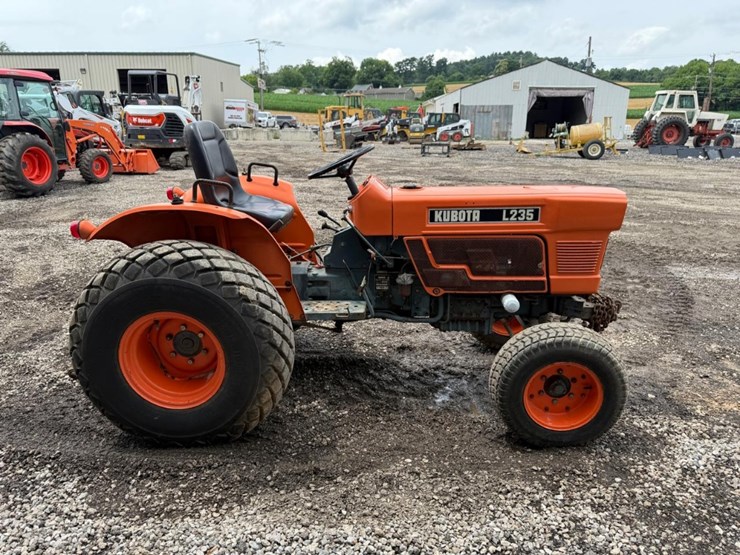 kubota-l235-image-5