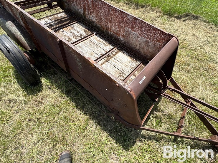 farmall-manure-spreader-image-13
