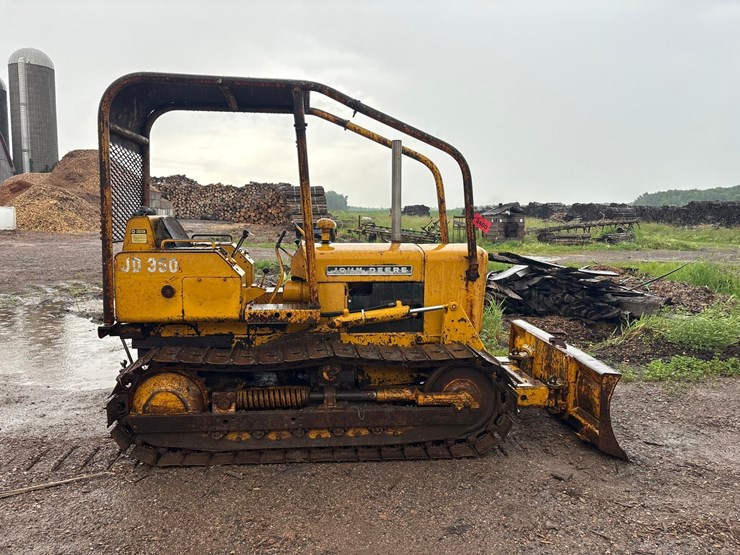 john-deere-350-image-2