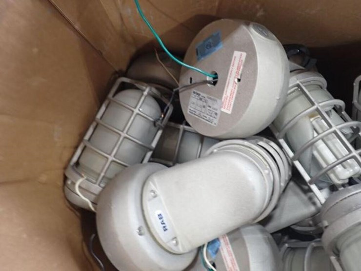 qty-of-explosion-proof-lights-image-8