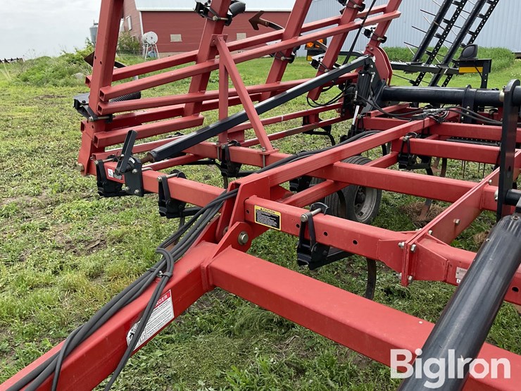 case-ih-200-image-13