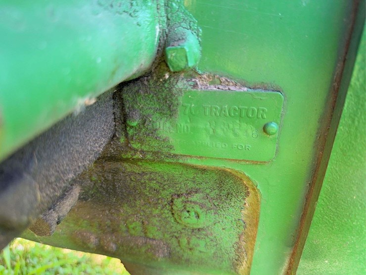 john-deere-70-image-21