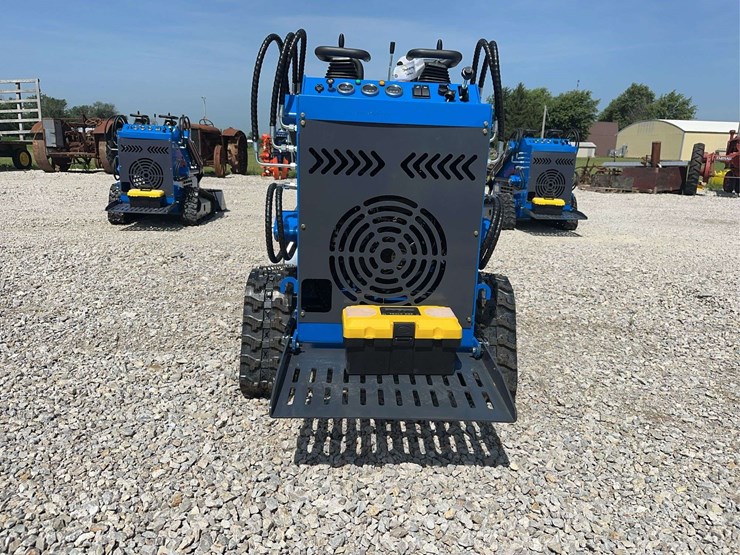 2026-zjg-zj-380-tracked-mini-skid-steer-loader-image-5