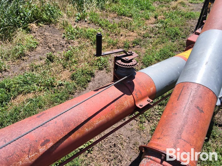 sudenga-auger-w/-truck-hopper-image-16