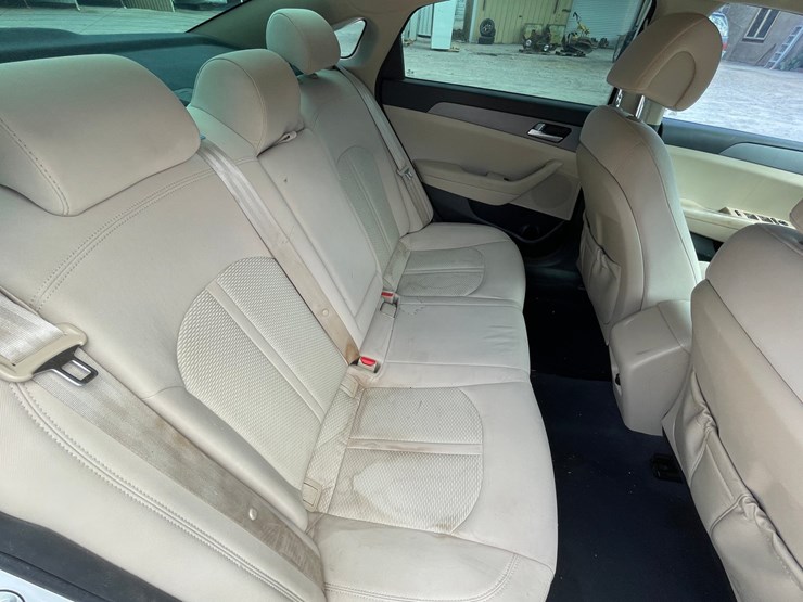 #160-•-2015-hyundai-sonata-(clean-tx-title)-image-115