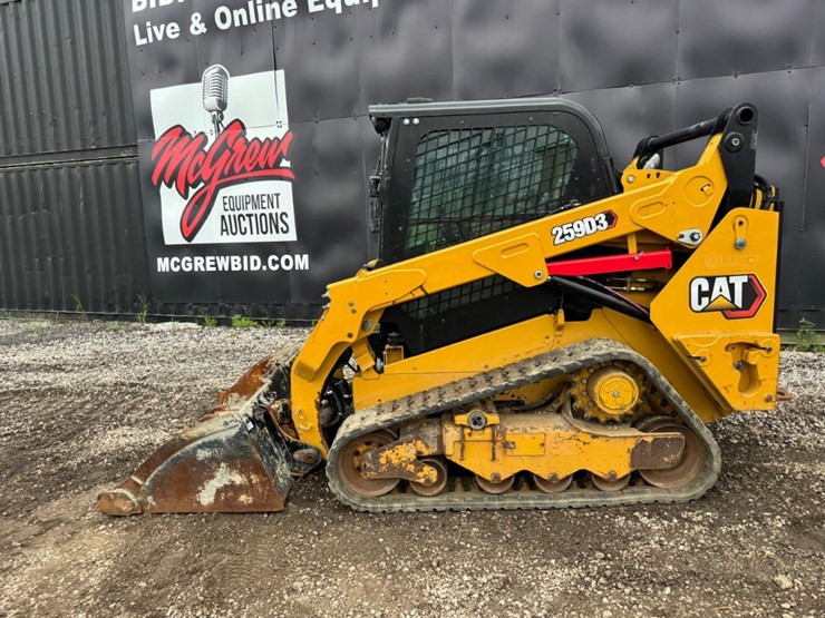 2023-caterpillar-259d3-image-3