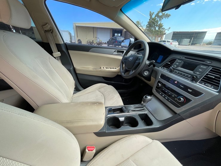 #160-•-2015-hyundai-sonata-(clean-tx-title)-image-107