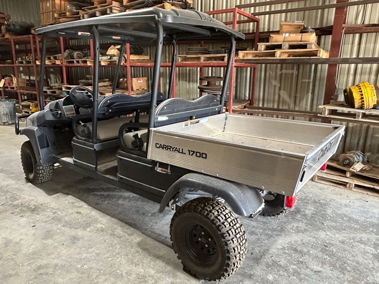club-car-carryall-1700-image-3