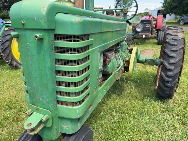 john-deere-model-b-image-6