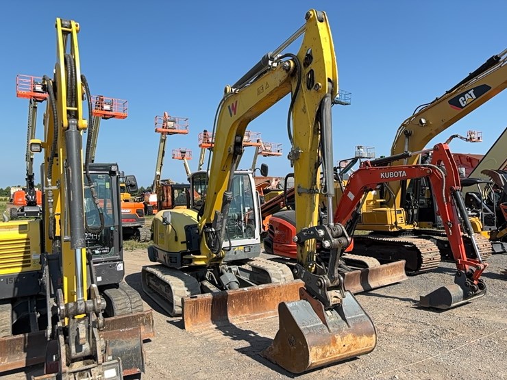 2017-wacker-neuson-et145-image-2