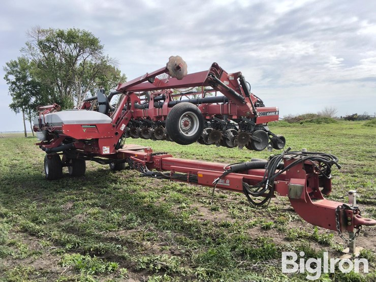 case-ih-1200-image-3