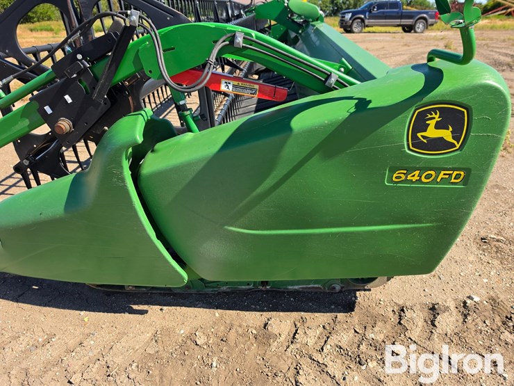 2016-john-deere-640fd-image-9