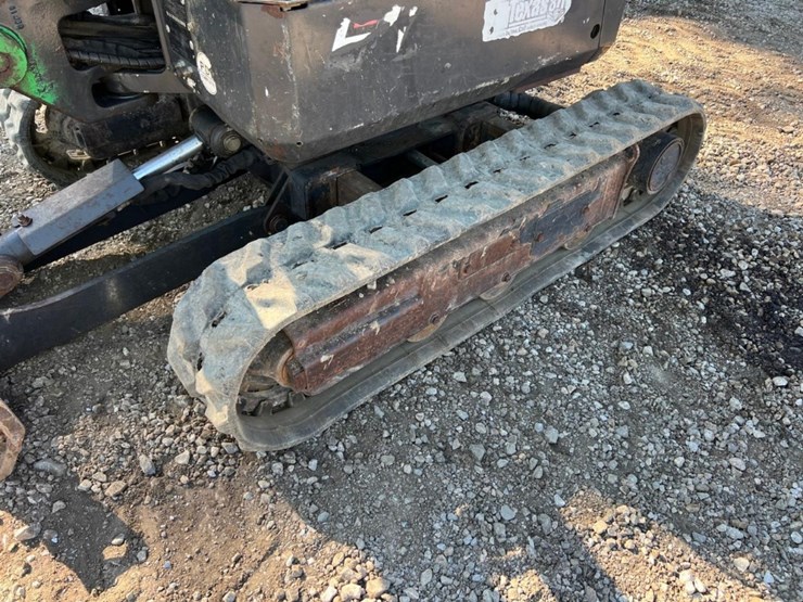 2019-bobcat-e10-image-12