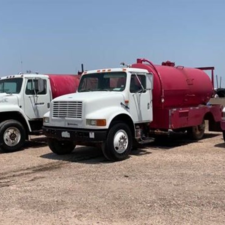 1992 INTERNATIONAL 4900
