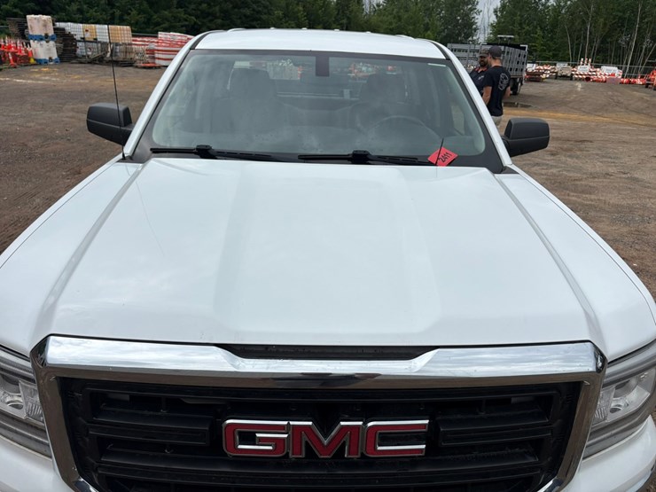 2016-gmc-1500-image-24