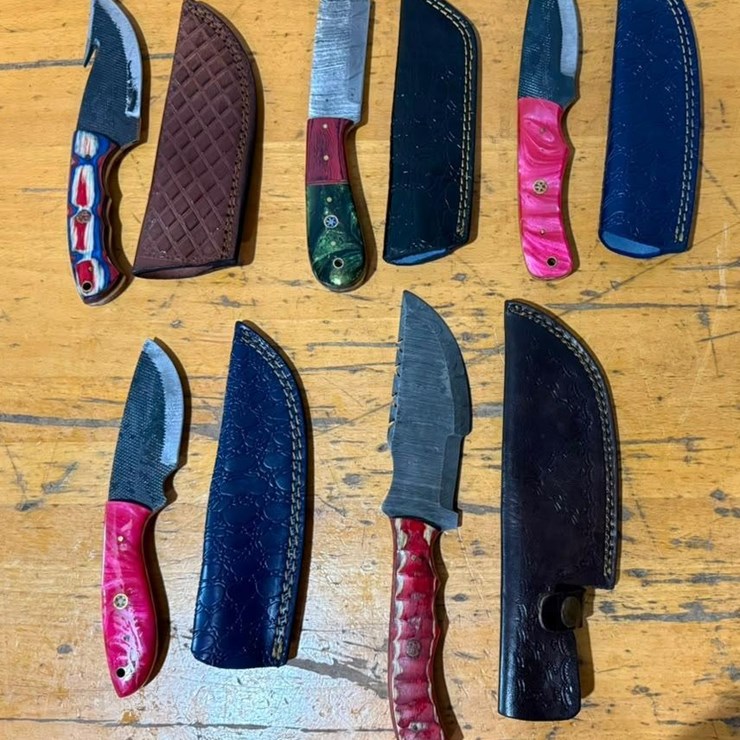 QTY (5) Handmade Hunting, Skinner & Utility Knives w/ Leather Sheaths Assorted Fixed Blade Set