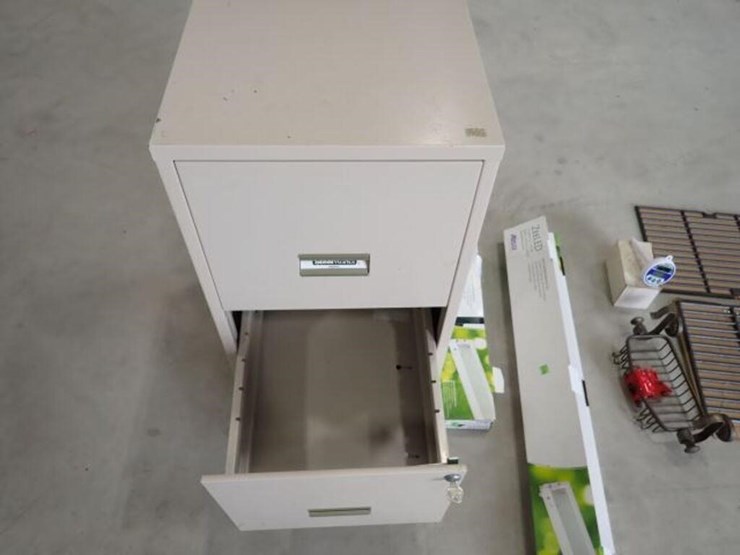 2-drawer-filing-cabinet(s)-image-18