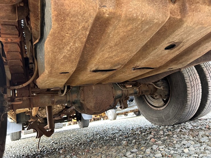 2003-ford-f350-image-25