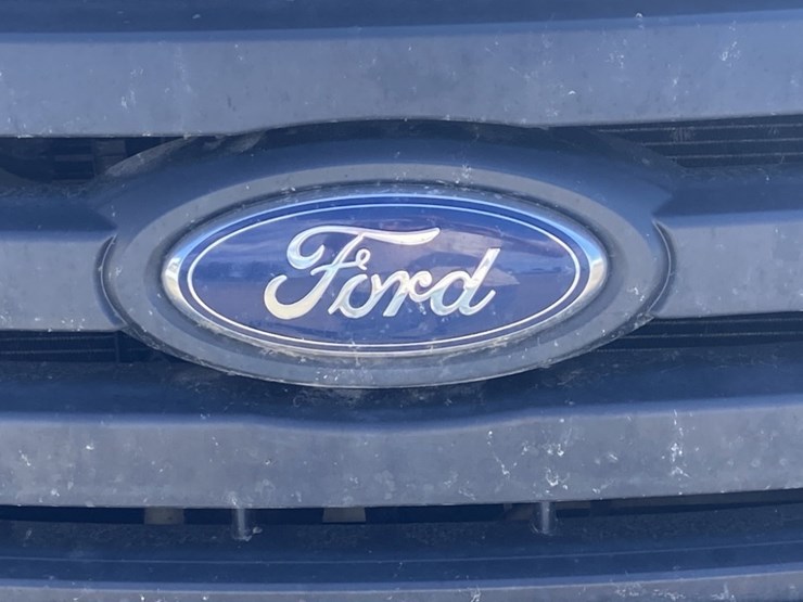 2011-ford-f150-xl-image-9