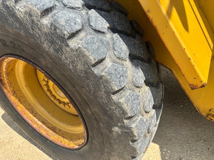 caterpillar-924f-image-92