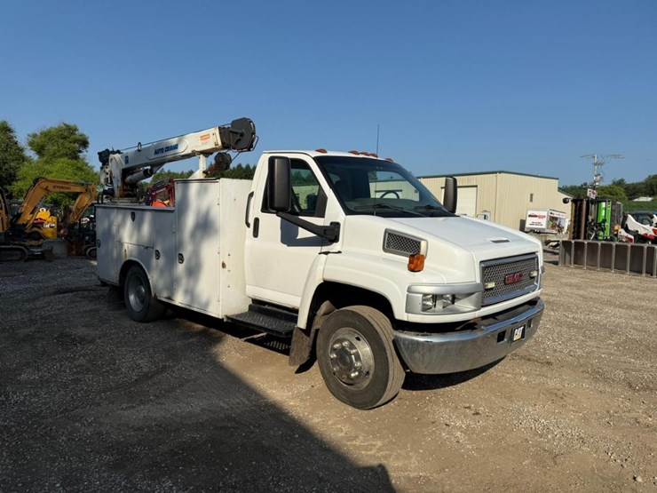 2003-gmc-topkick-image-6