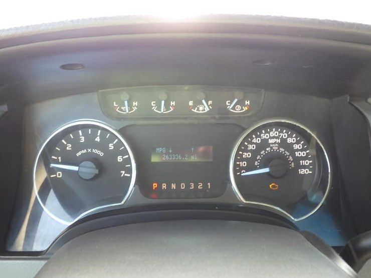 2012-ford-f150-image-25