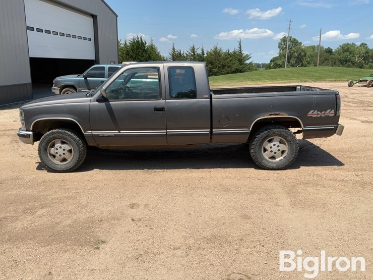 1993-chevrolet-1500-image-8