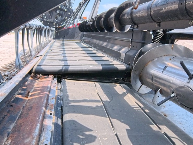 2010-case-ih-2162-image-23