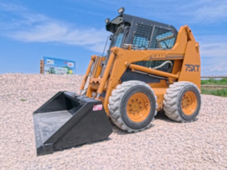 case-75xt-image-52