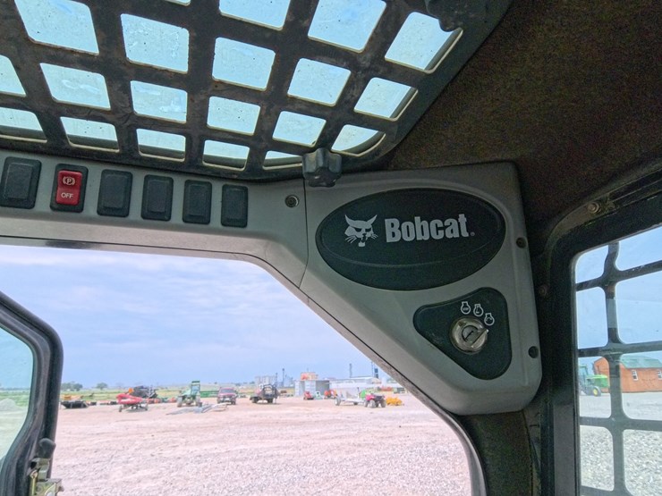2008-bobcat-s175-image-41
