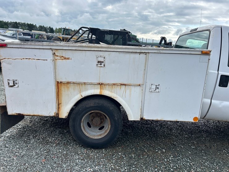 2003-ford-f350-image-16