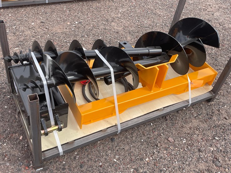 #1335-•-skid-steer-loader-auger-&-extra-rod-image-1