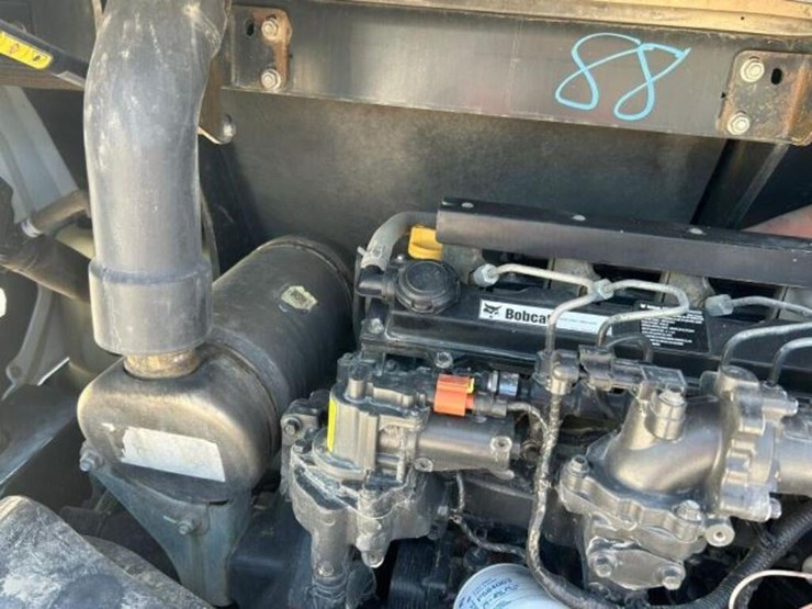 2022-bobcat-e88-image-24