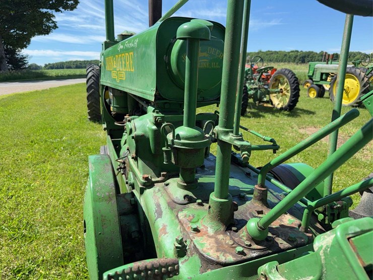 john-deere-model-a-image-8
