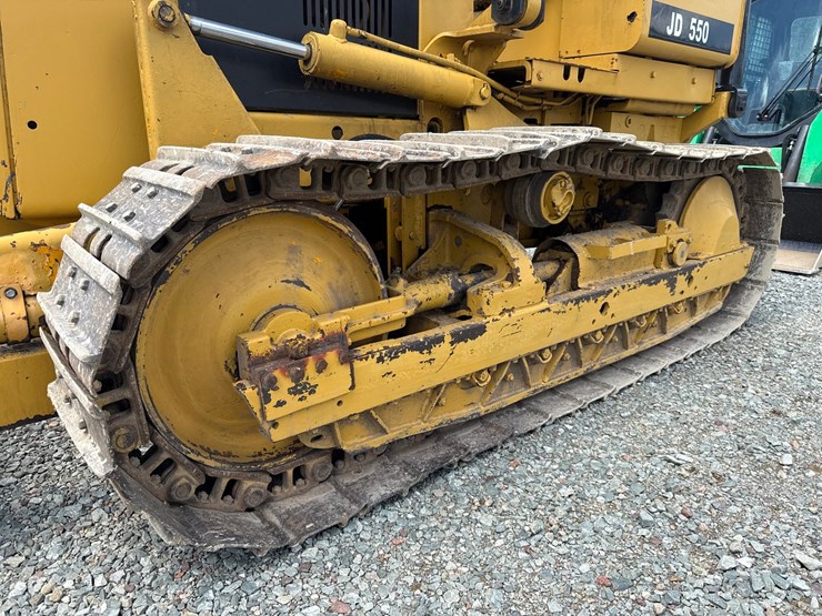 deere-550-image-58