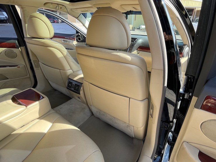 #163-•-2007-lexus-ls-460-(clean-nm-title)-image-26