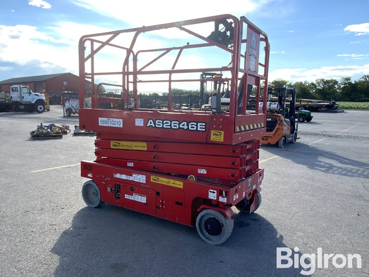 2019-massey-ferguson-730-image-3
