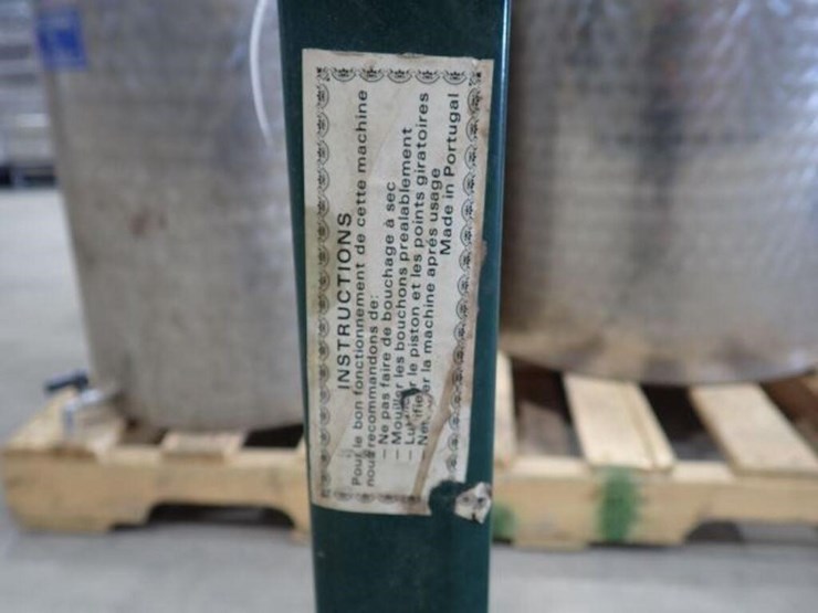 wine-press-image-10