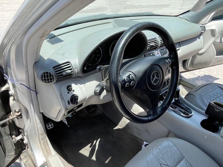 #162-•-2005-mercedes-c230-kompressor-(clean-nm-title)-image-68