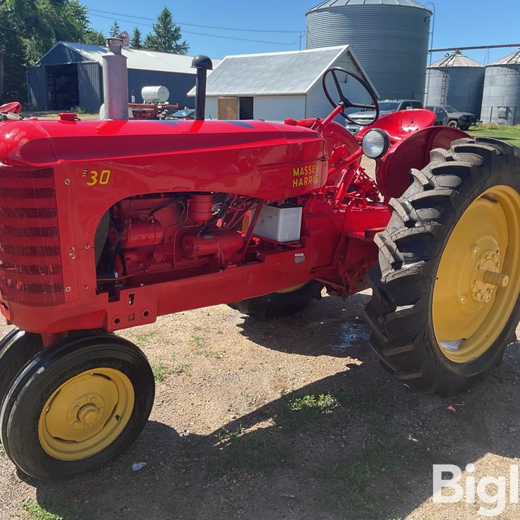 MASSEY-FERGUSON 30