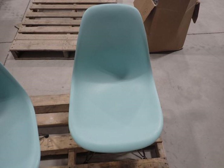 qty-of-(5)-chairs-image-10