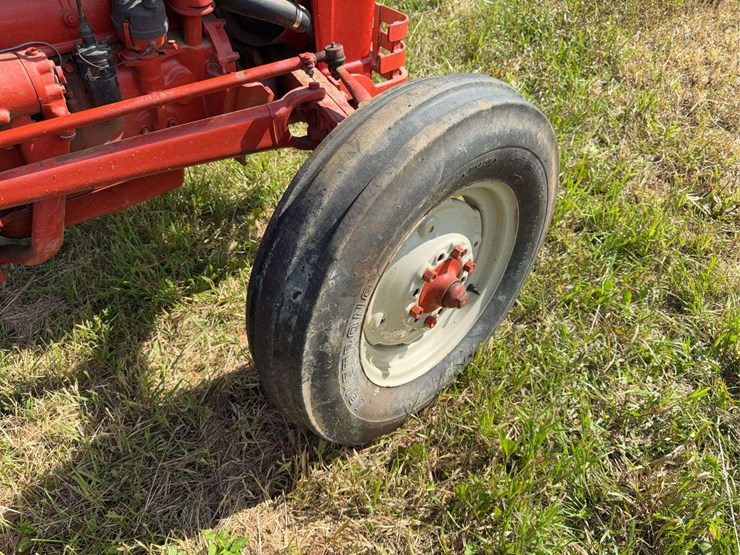 ford-601-workmaster-image-16