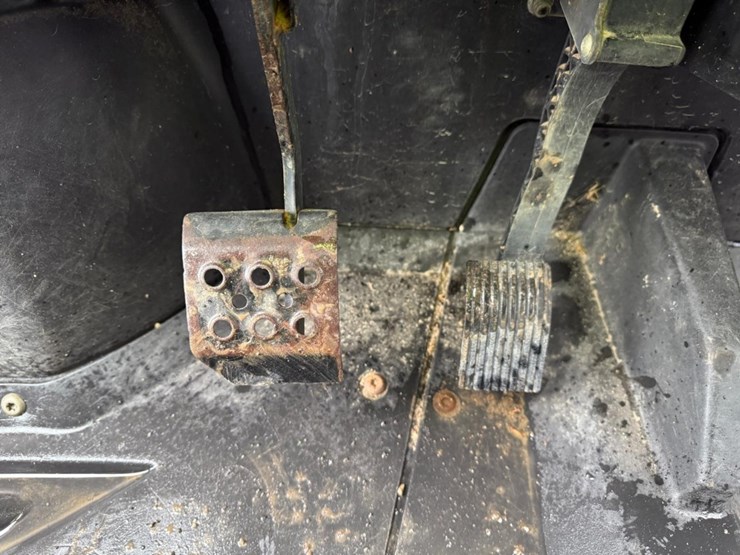 2016-polaris-ranger-570-efi-image-19