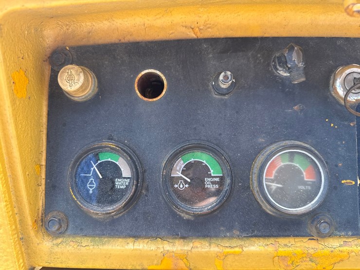 deere-550-image-44