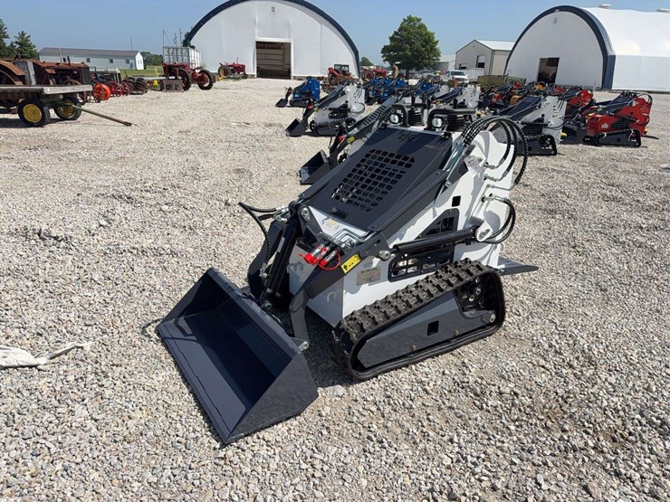 2026-zjg-zj-380-tracked-mini-skid-steer-loader-image-1