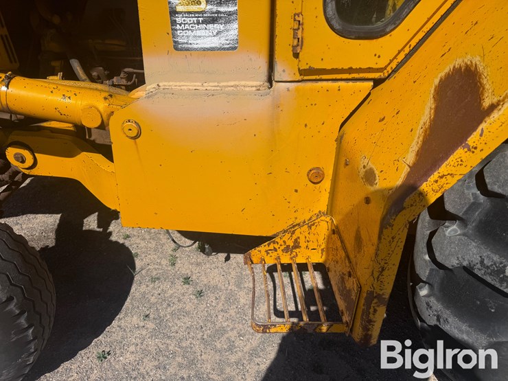 1984-deere-310b-image-15