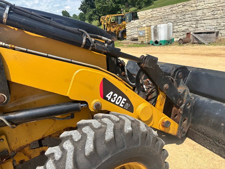caterpillar-430e-it-image-26
